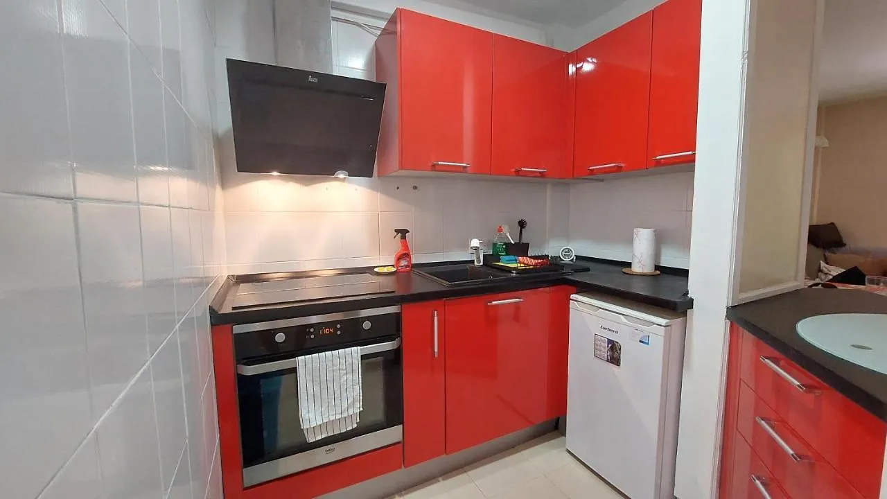 아파트 South Tenerife 2 Bedrooms With Sunny Terrace And Amazing Views To Teide And Pool 코스타델실렌시오
