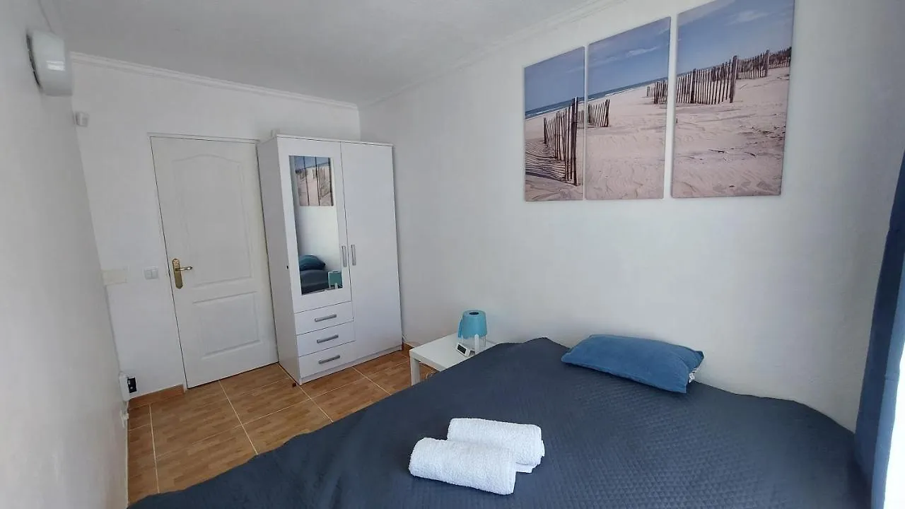 South Tenerife 2 Bedrooms With Sunny Terrace And Amazing Views To Teide And Pool 코스타델실렌시오